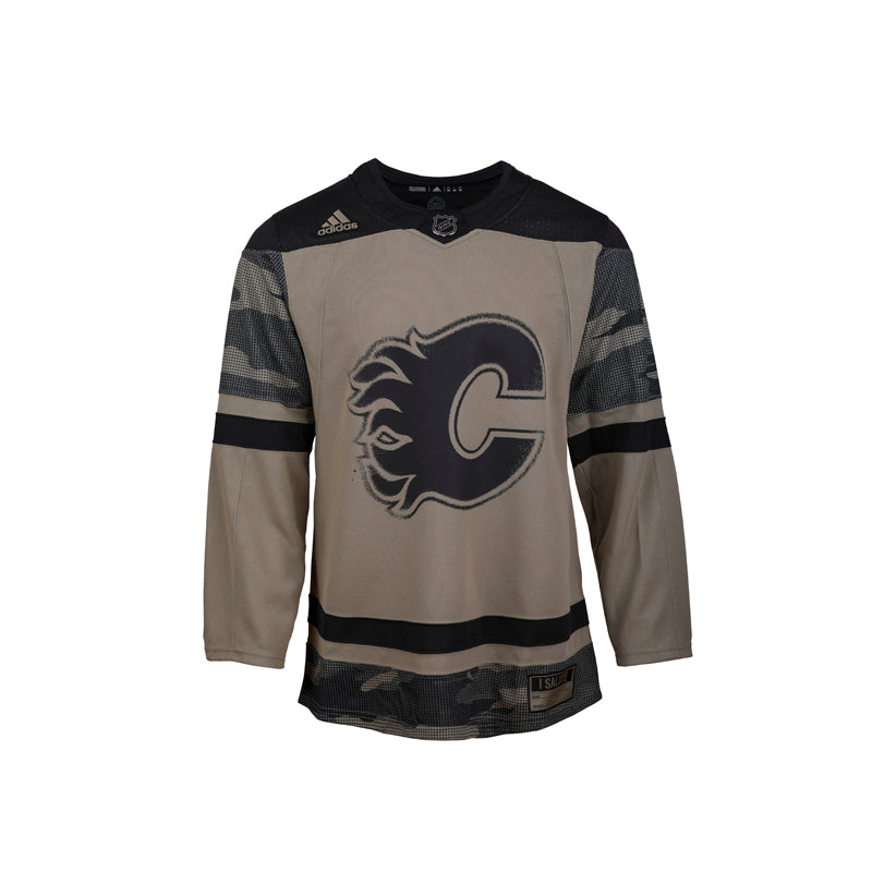 Calgary flames camo clearance jersey