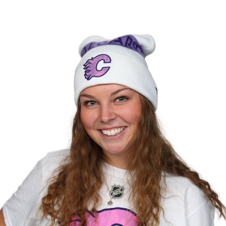 Flames Fanatics AP Hockey Fights Cancer Beanie